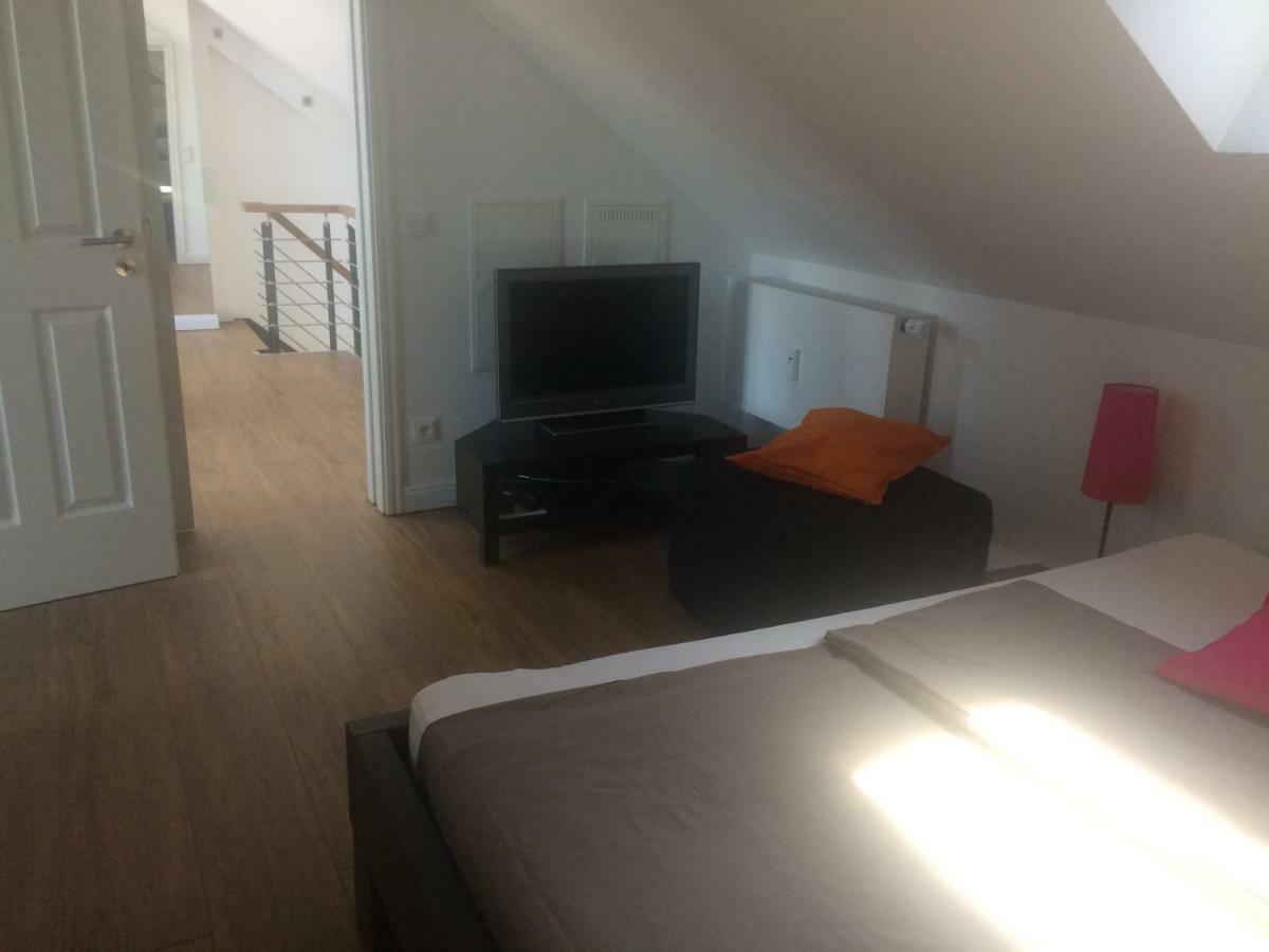 Apartment In Pempelfort - Central Düsseldorf Esterno foto